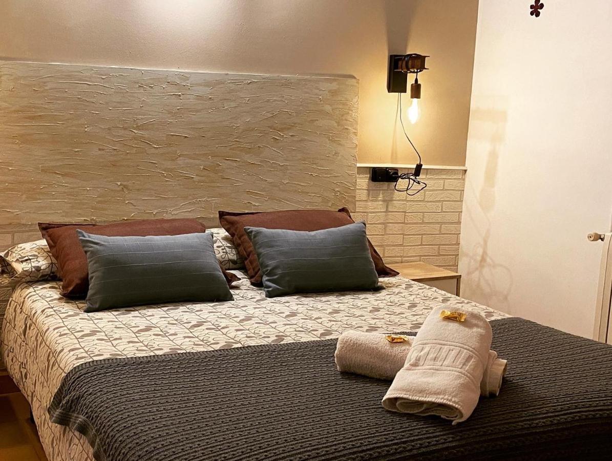 Hostal La Cuineta De Cal Triuet โกซอล ภายนอก รูปภาพ