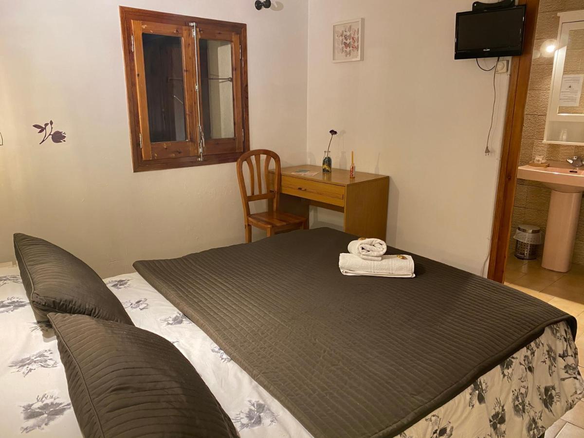 Hostal La Cuineta De Cal Triuet โกซอล ภายนอก รูปภาพ