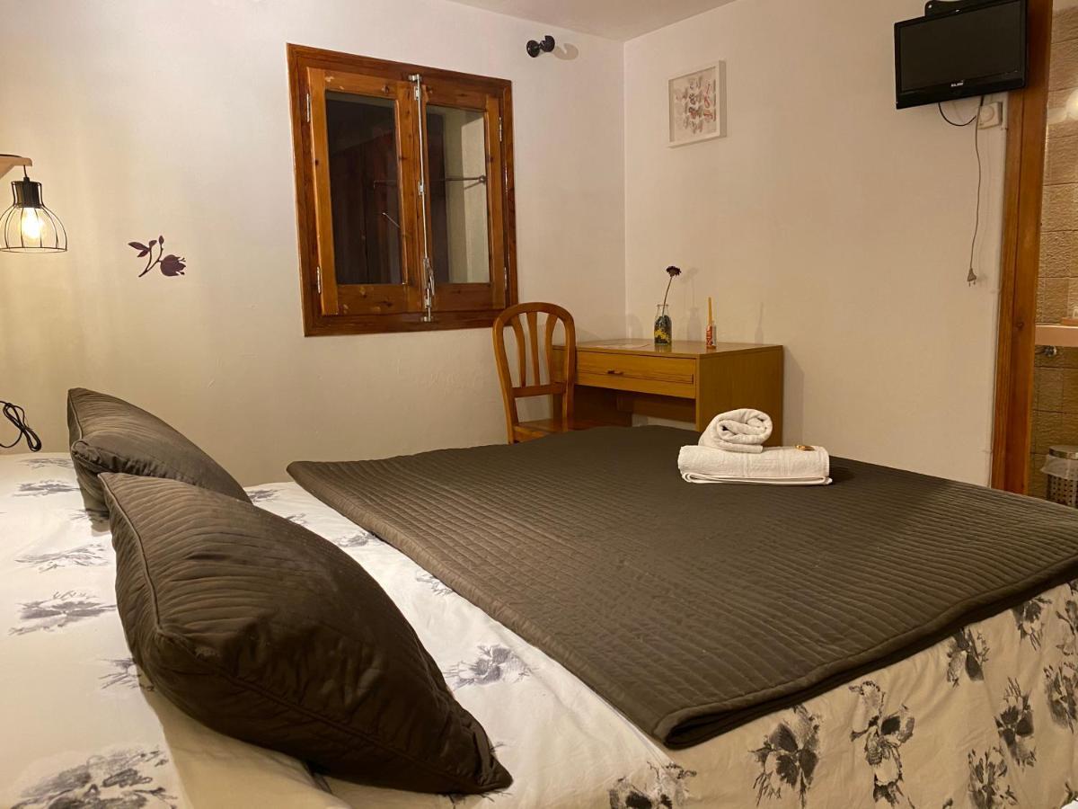 Hostal La Cuineta De Cal Triuet โกซอล ภายนอก รูปภาพ
