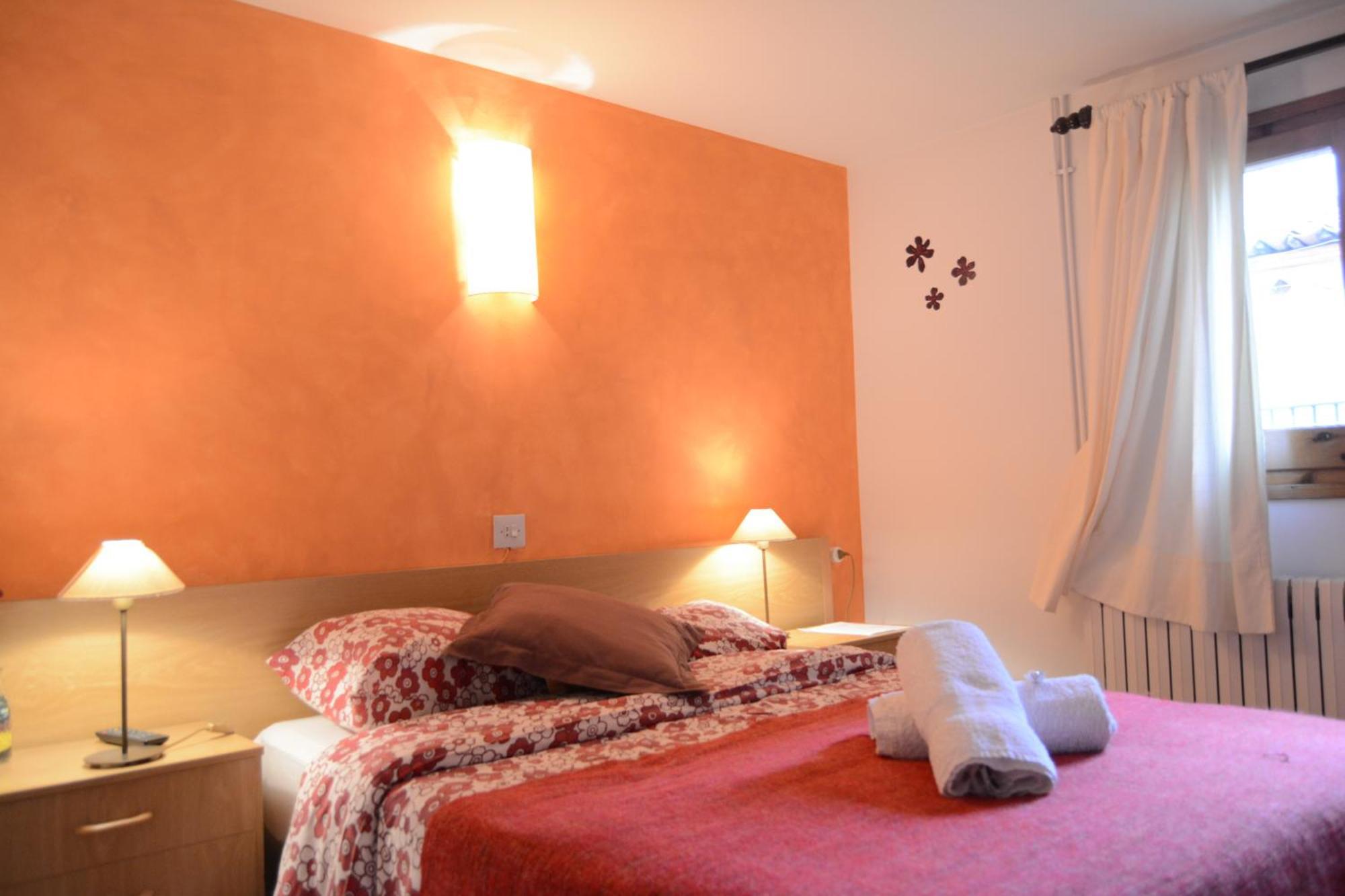 Hostal La Cuineta De Cal Triuet โกซอล ห้อง รูปภาพ