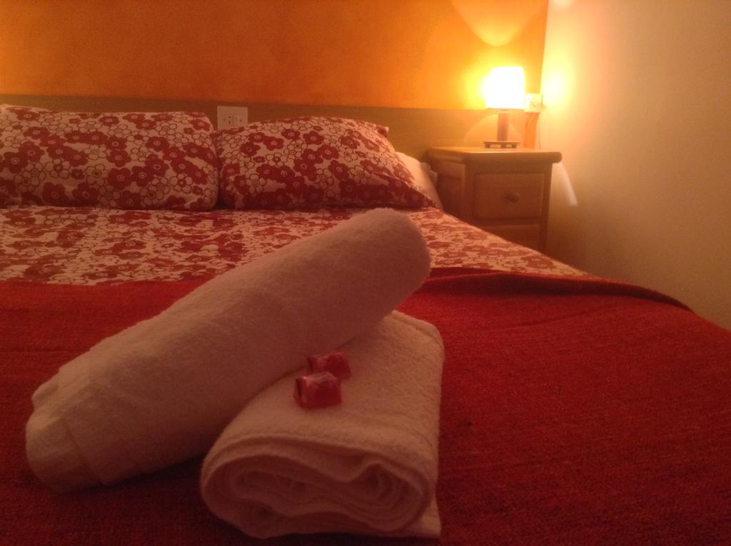 Hostal La Cuineta De Cal Triuet โกซอล ภายนอก รูปภาพ