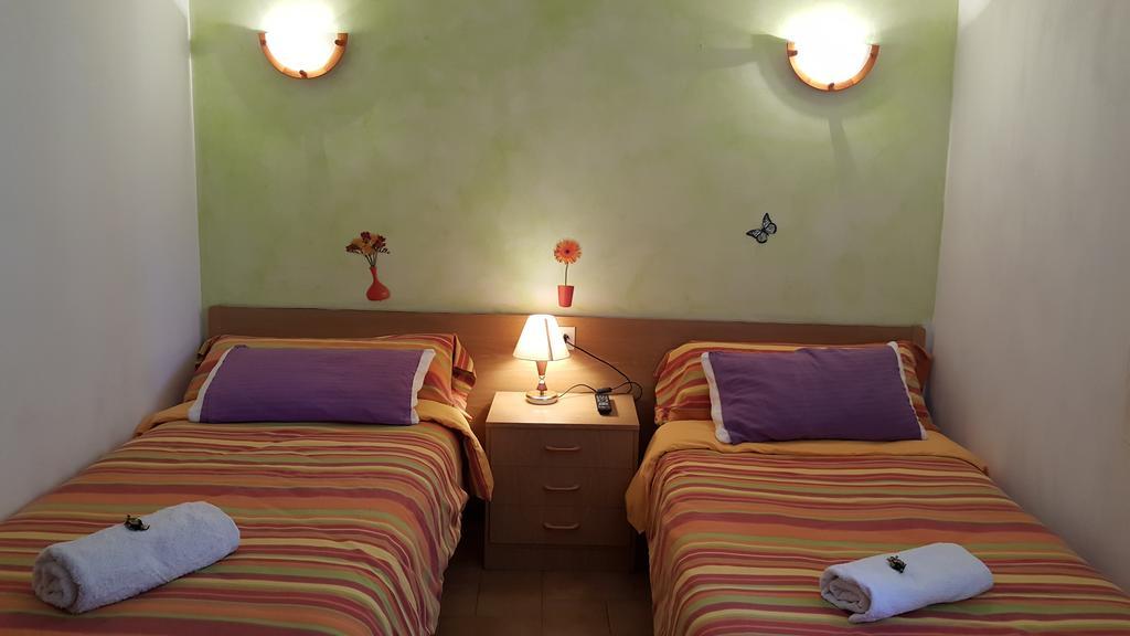 Hostal La Cuineta De Cal Triuet โกซอล ภายนอก รูปภาพ